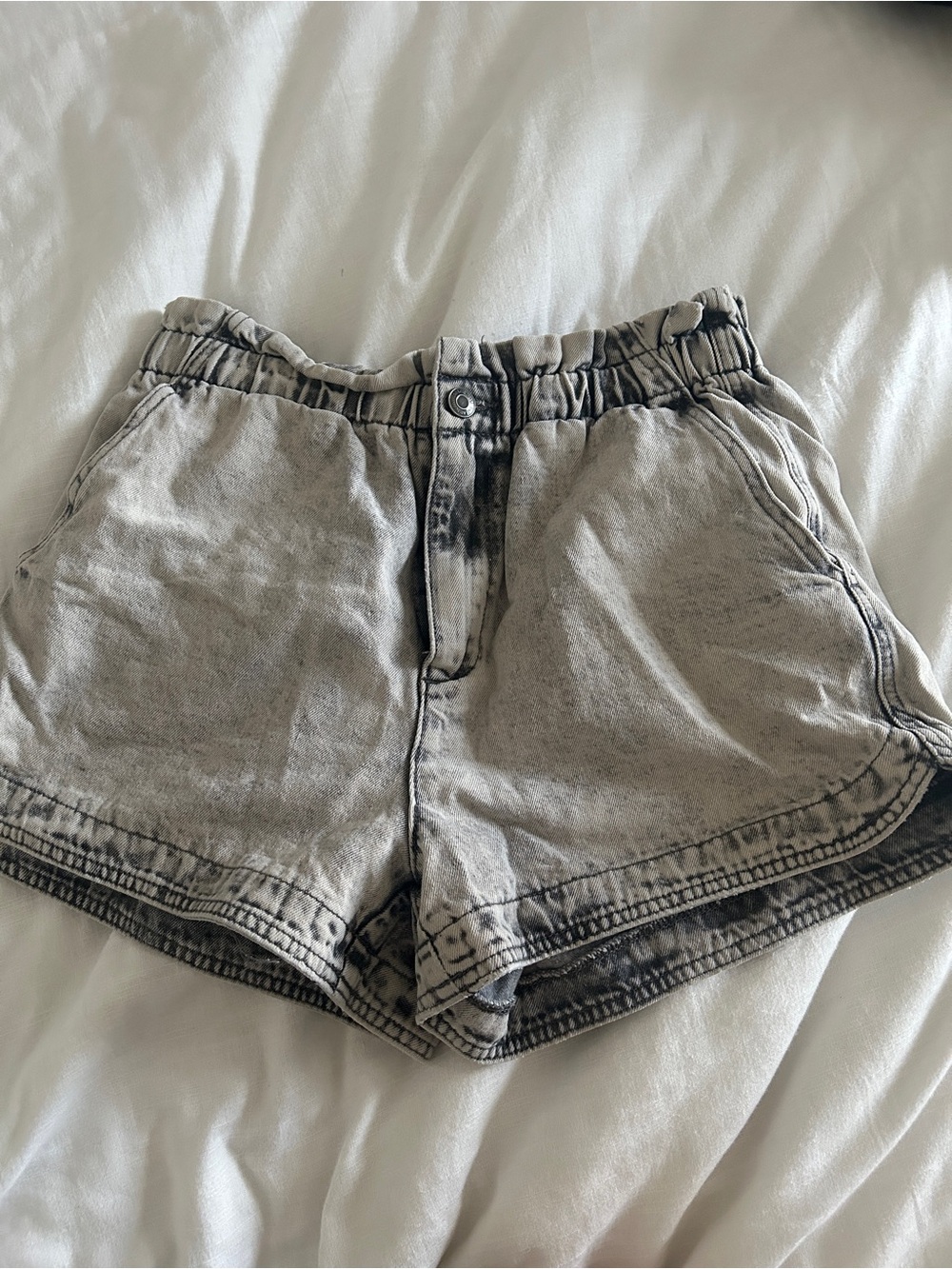 Thread & Supply Washed Gray High-Waist Elastic Shorts